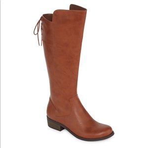 Brand New Arizona Chet boots!